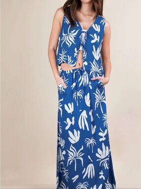 Blue Tropical 2-piece set crop top and maxi skirt